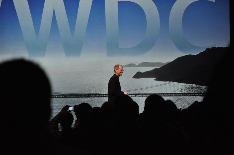 wwdc20110606 021