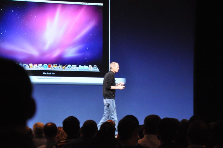 wwdc20110606 225