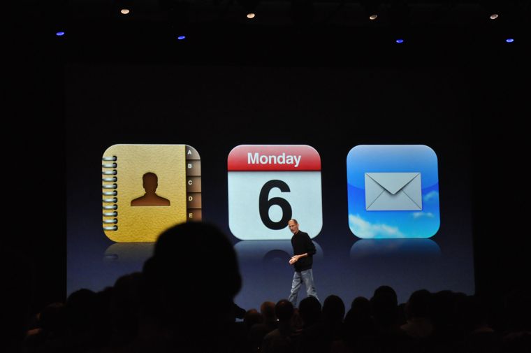 wwdc20110606 240