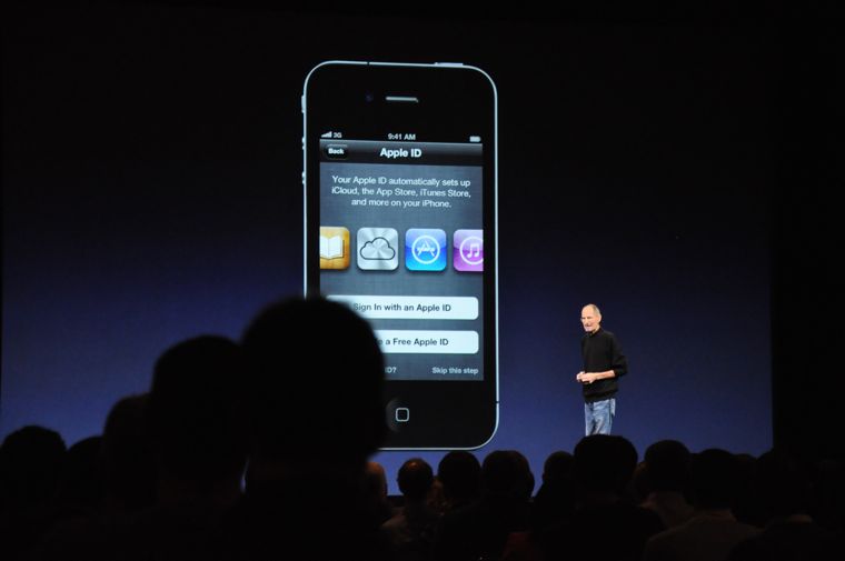 wwdc20110606 308