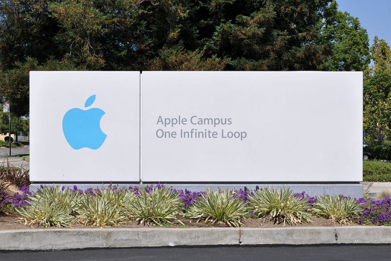 1024px Apple Campus One Infinite Loop Sign