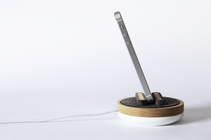 깔끔 아이폰 독 스텐드, Spool Dock: The Modern Apple Dock with a Twist 7 spool_dock_apple_dock19
