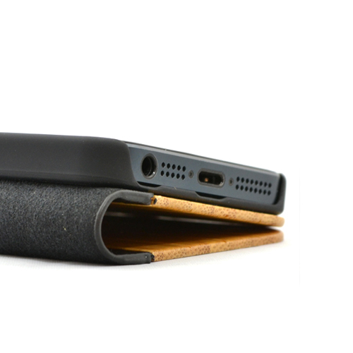 bamboo bookstyle iphone woodcase1