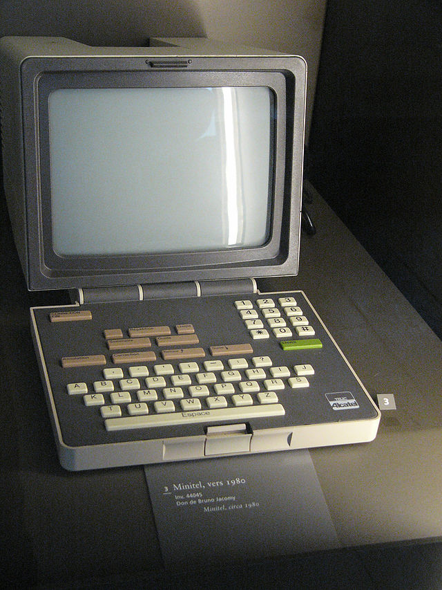 640px Minitel1980