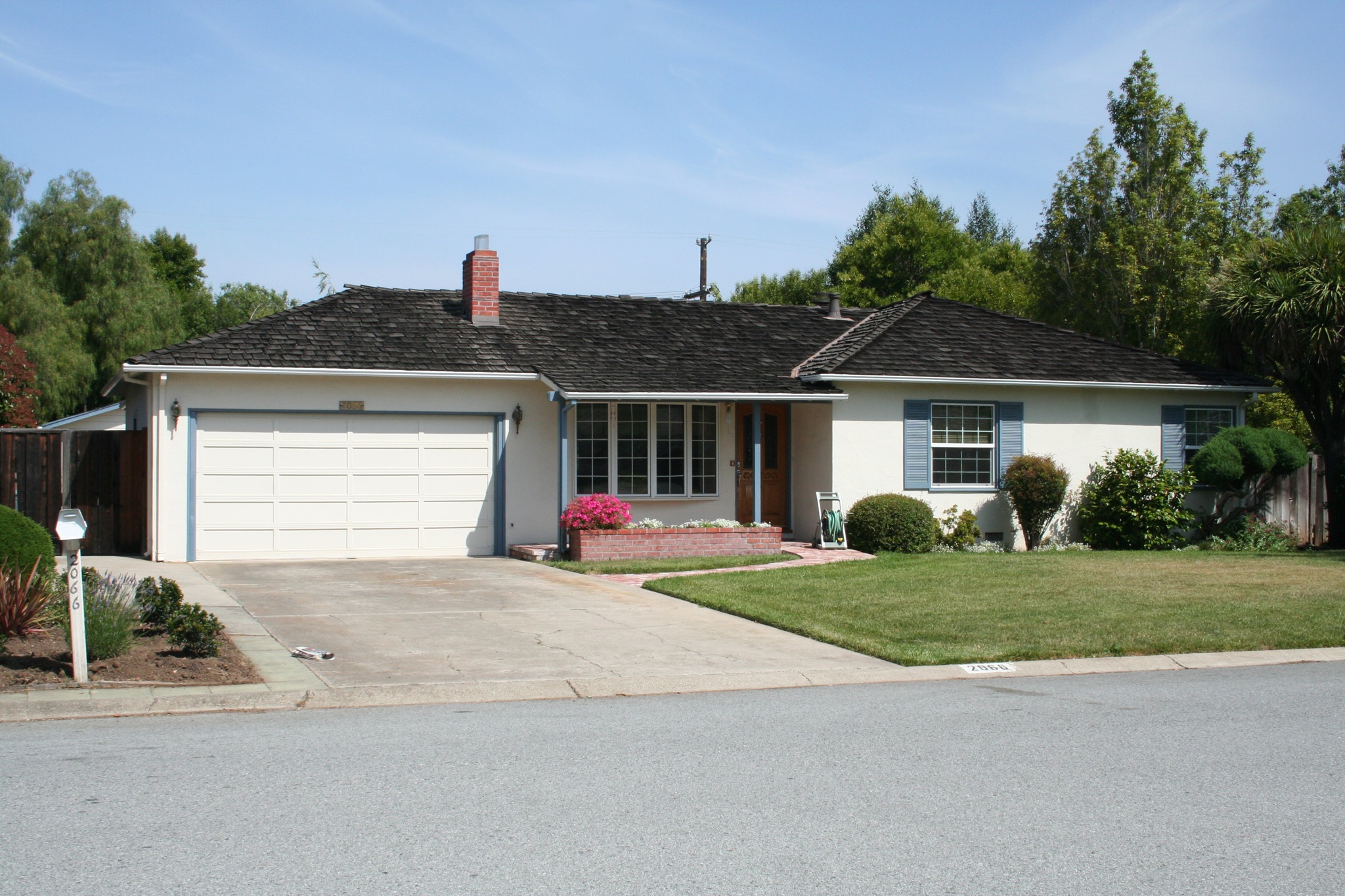SteveJobs_House_Apple_Garage