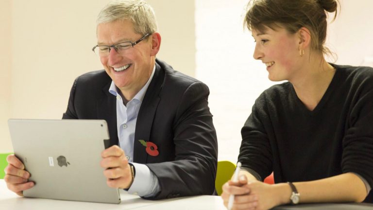 data news tim cook ipad pro 16 9