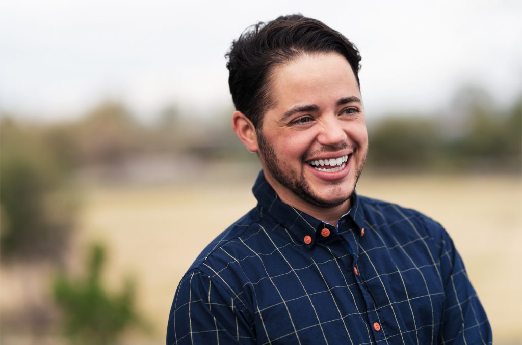 Apple volunteer program Liz Byrne 01212019 big carousel.jpg.large 2x