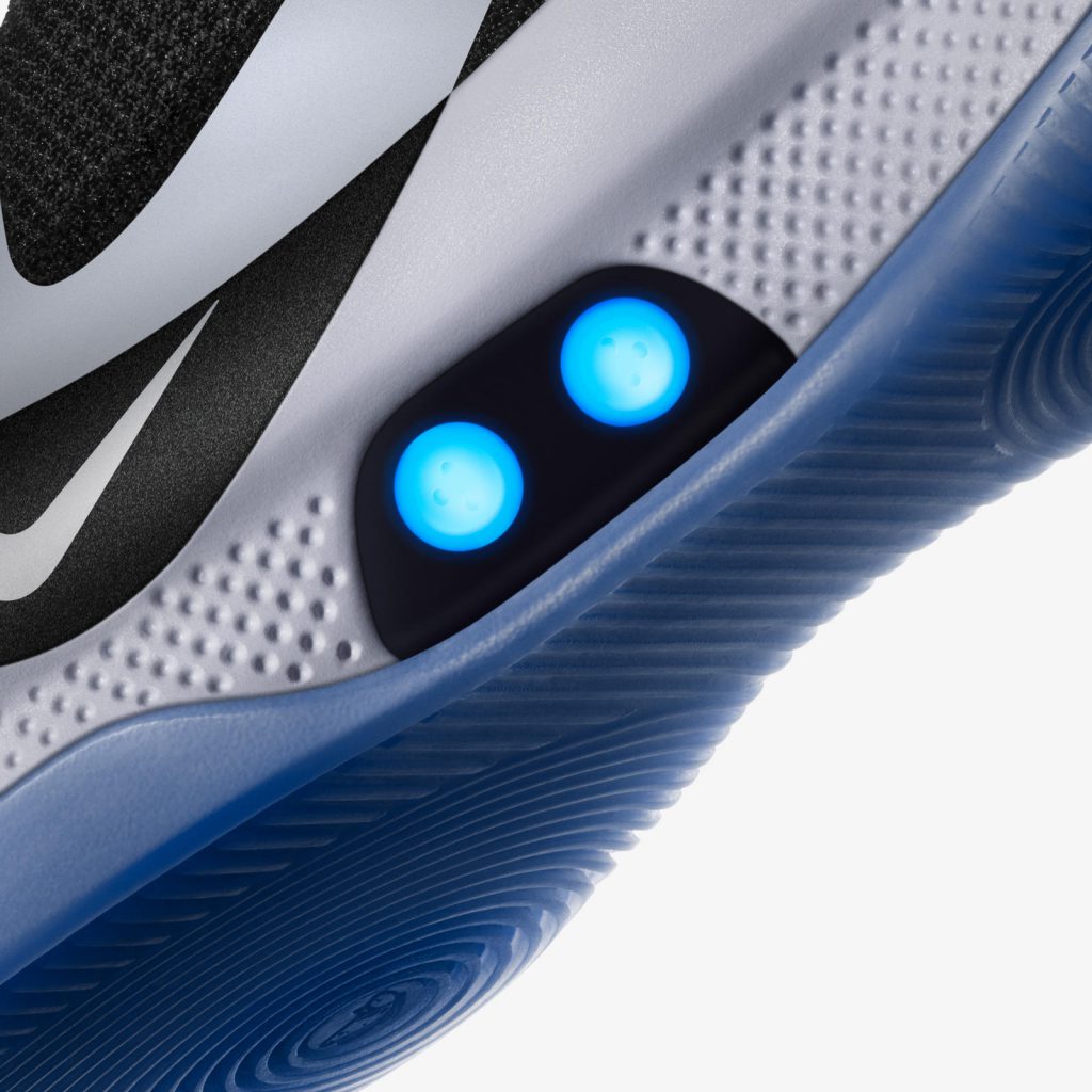 나이키, 신발 끈 조절 기능 - Nike Adapt BB 출시 3 Sp19 BB Nike Adapt 20181218 NIKE0538 Detail2 square 1600