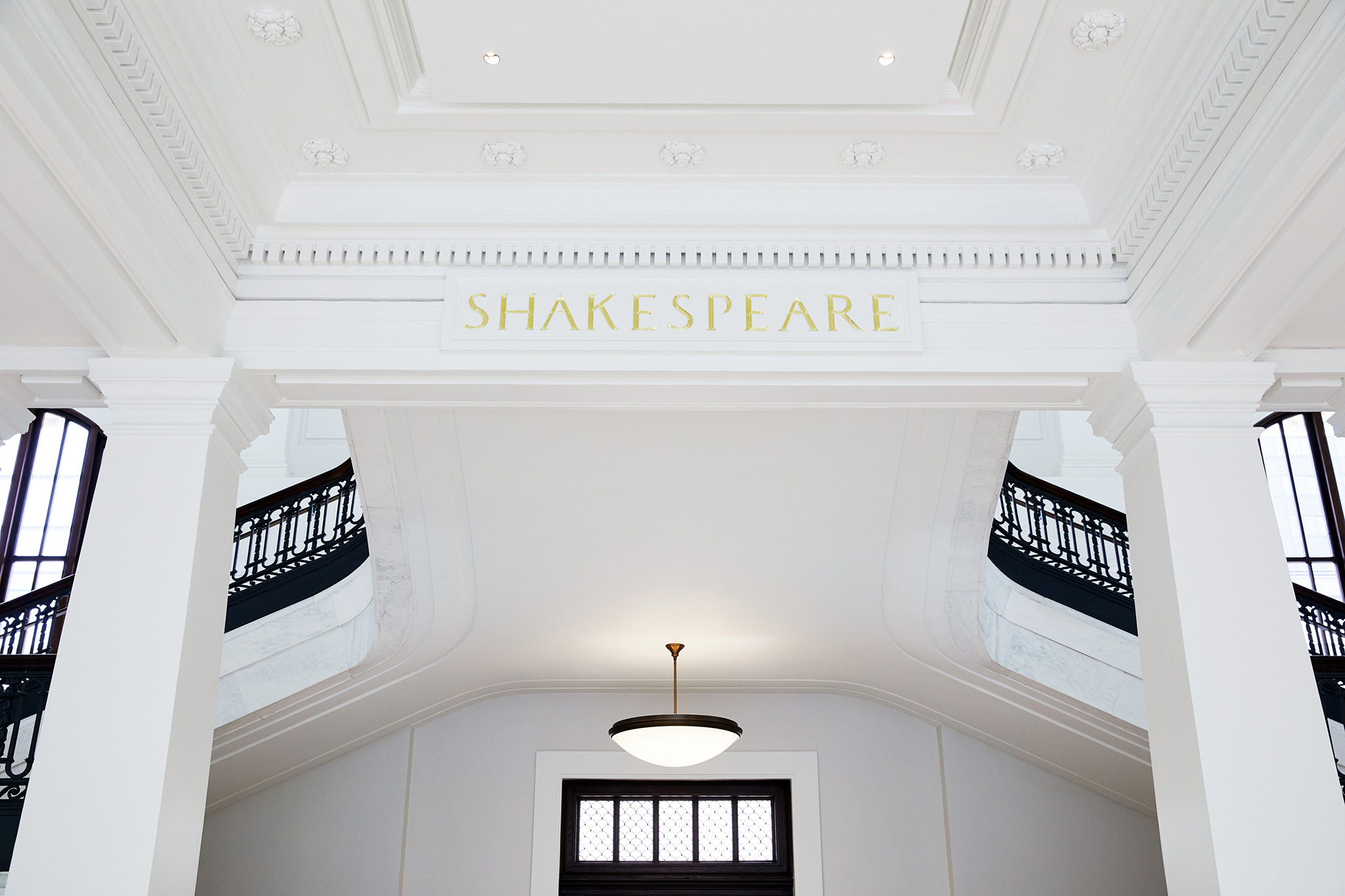 Apple Carnegie Library Shakespeare Ceiling 05092019