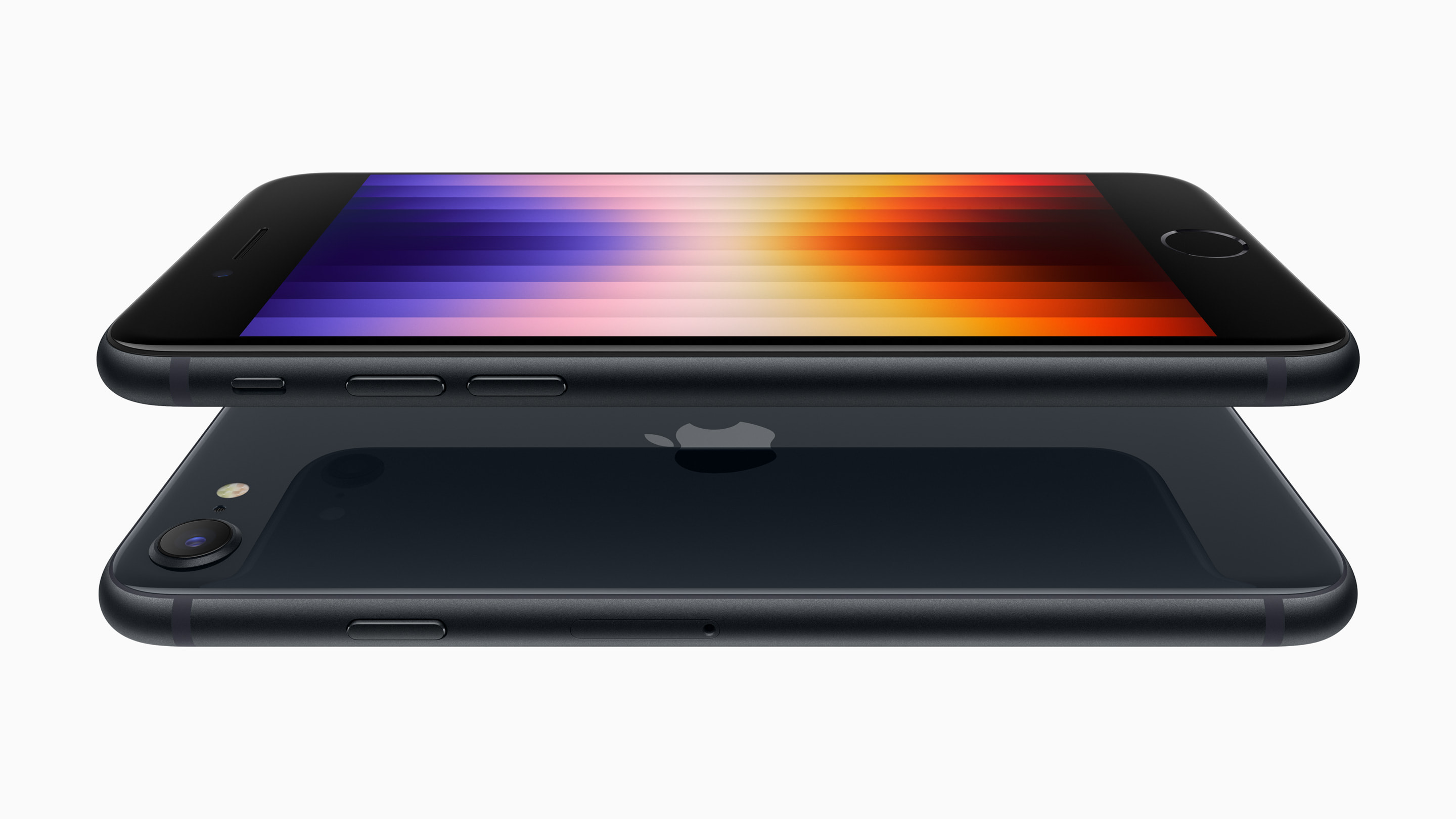 [Apple Event] Apple, 강력한 스마트폰을 상징적인 디자인으로 구현한 새로운 iPhone SE 3세대 발표