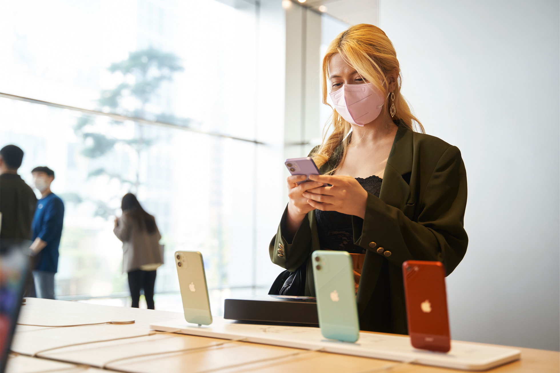 Apple 명동, 오픈 사진