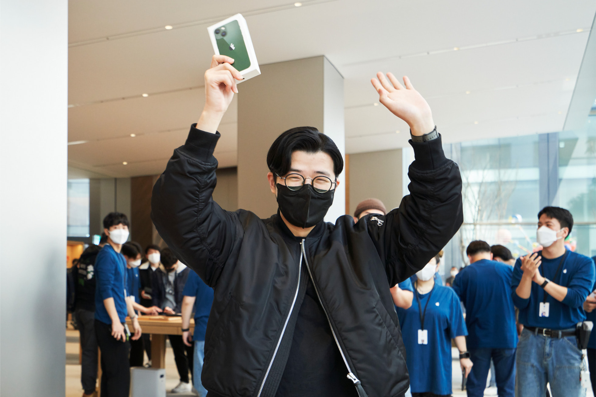 Apple 명동, 오픈 사진
