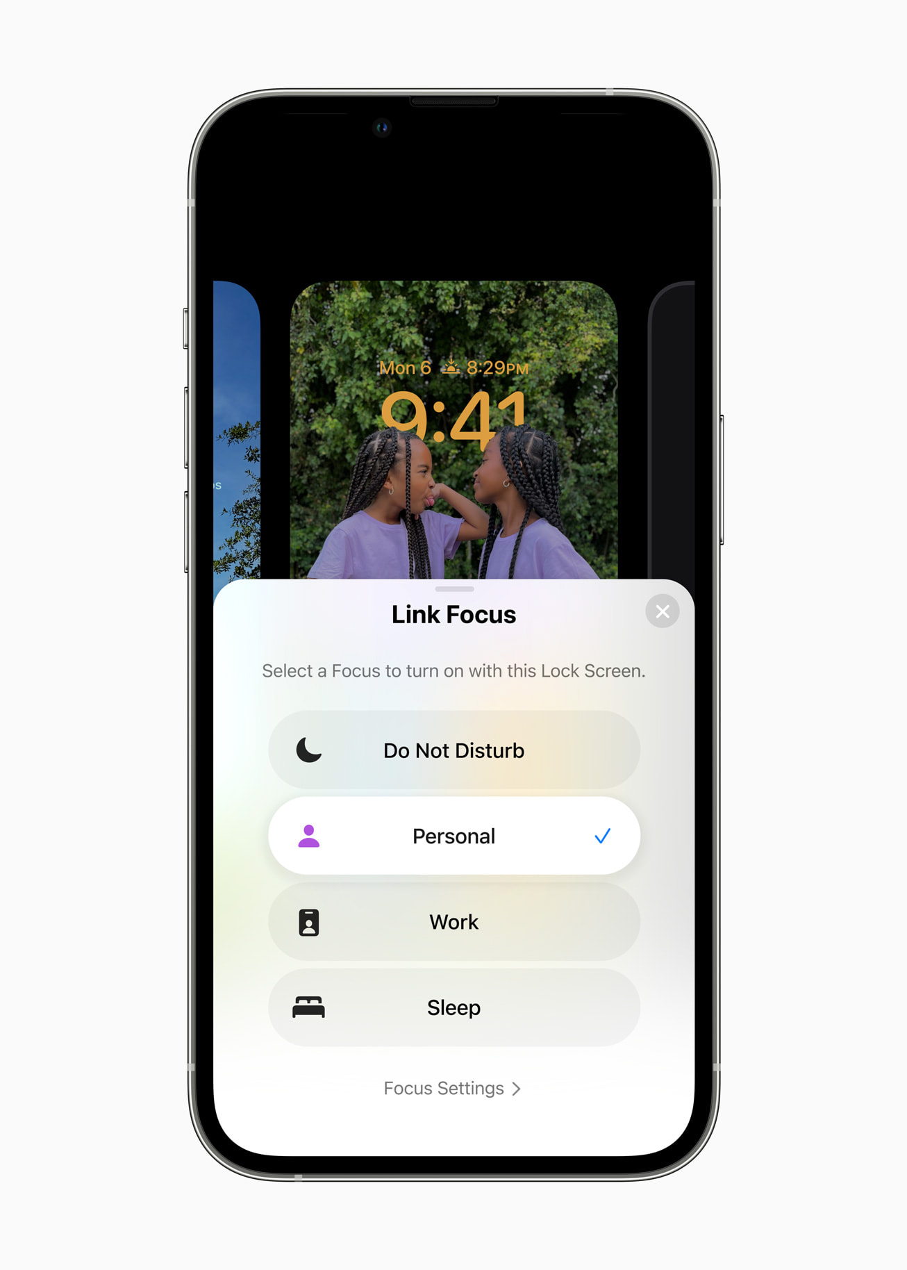 [WWDC22] Apple, iOS 16에서 새로운 잠금 화면 경험 공개