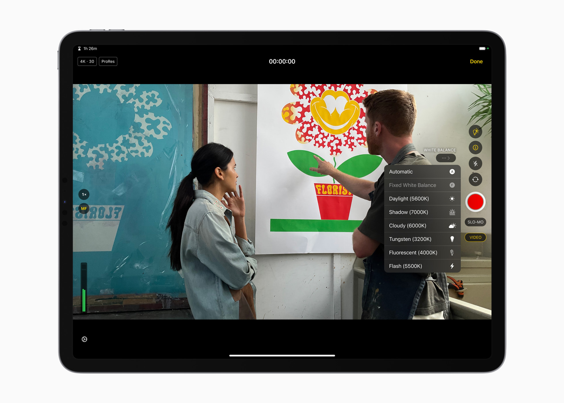 Apple, iPad용 Final Cut Pro 및 Logic Pro 출시