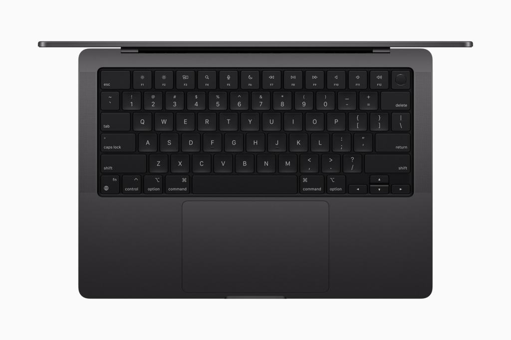 apple macbook pro keyboard 231030 big.jpg.large 2x