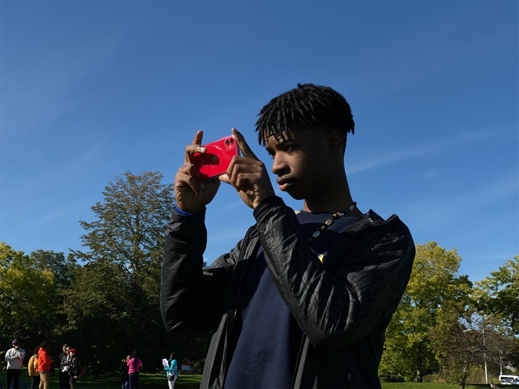 apple drw college prep students jamaarien gant 110619 big.jpg.large 2x