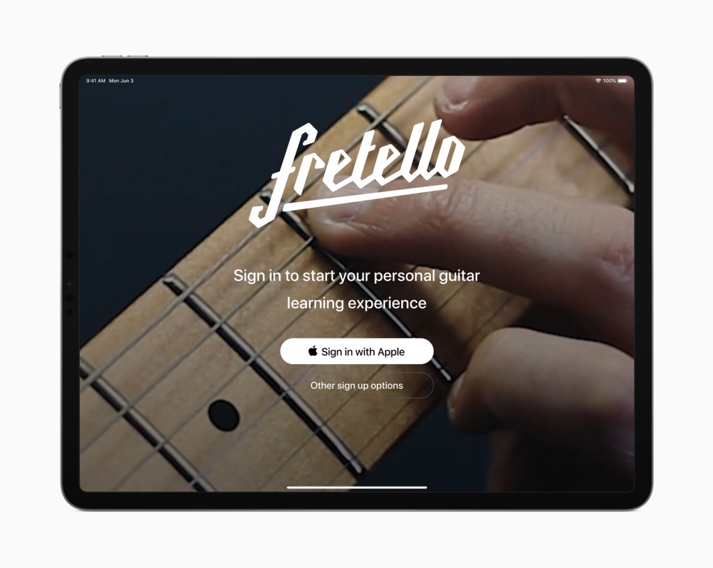 iPadOS 13, iPad를 위한 고유한 경험 강화 11 sign in to start your personal guitar