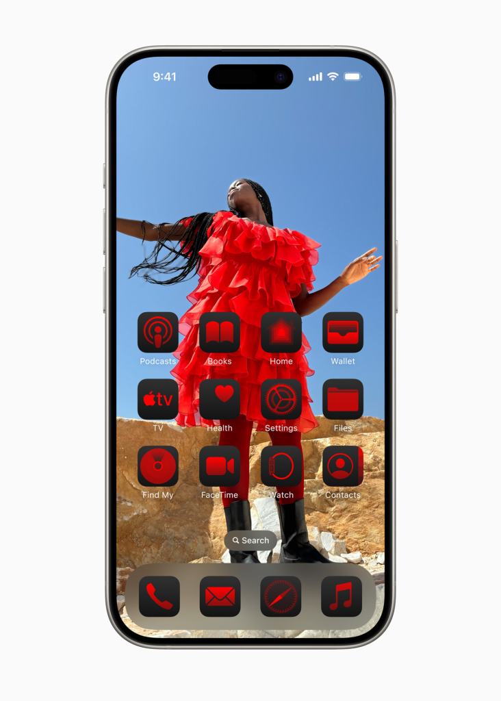 apple wwdc24 ios 18 home screen dark effect tinted red 240610 inline.jpg.large 2x