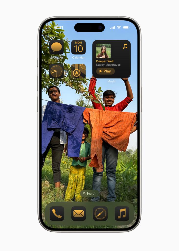 apple wwdc24 ios 18 home screen dark effect tinted yellow 240610 inline.jpg.large 2x