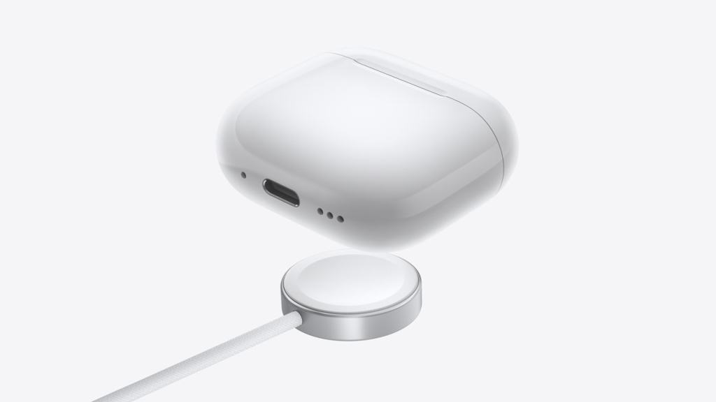 apple airpods wireless charging 240909 inline.jpg.large 2x