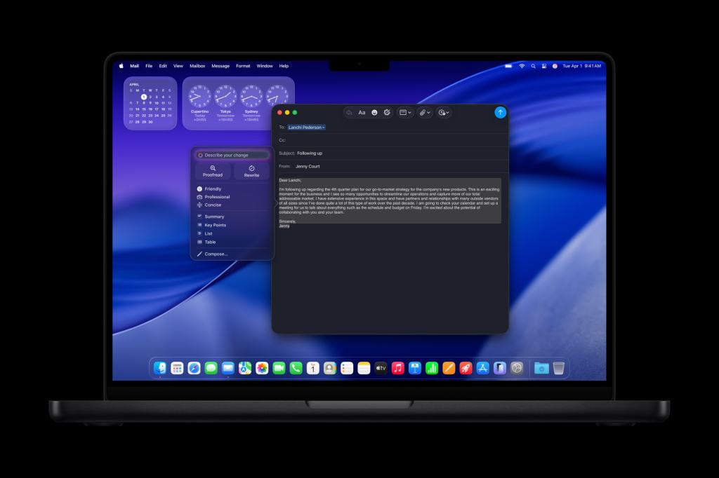 새로운 MacBook Pro 14의 화면에 이메일 작성 인터페이스가 표시되어 있으며, macOS Tahoe의 디자인과 기능이 드러난다.