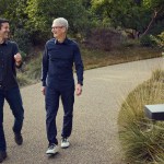 Apple John Ternus Tim Cook Full Bleed Image.jpg.xlarge 2x