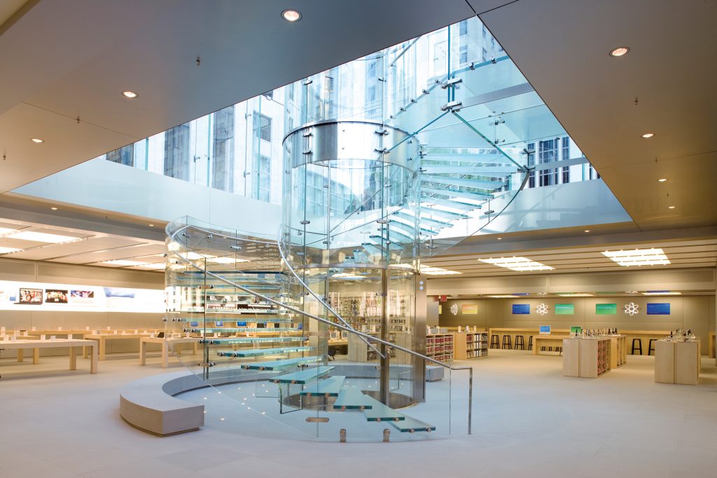 applestore_5thave_int2