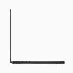 2023년 MacBook Pro 스페이스 블랙 측면 디자인