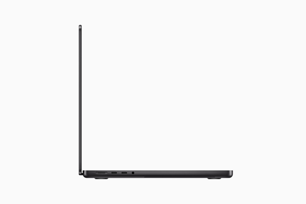 2023년 MacBook Pro 스페이스 블랙 측면 디자인