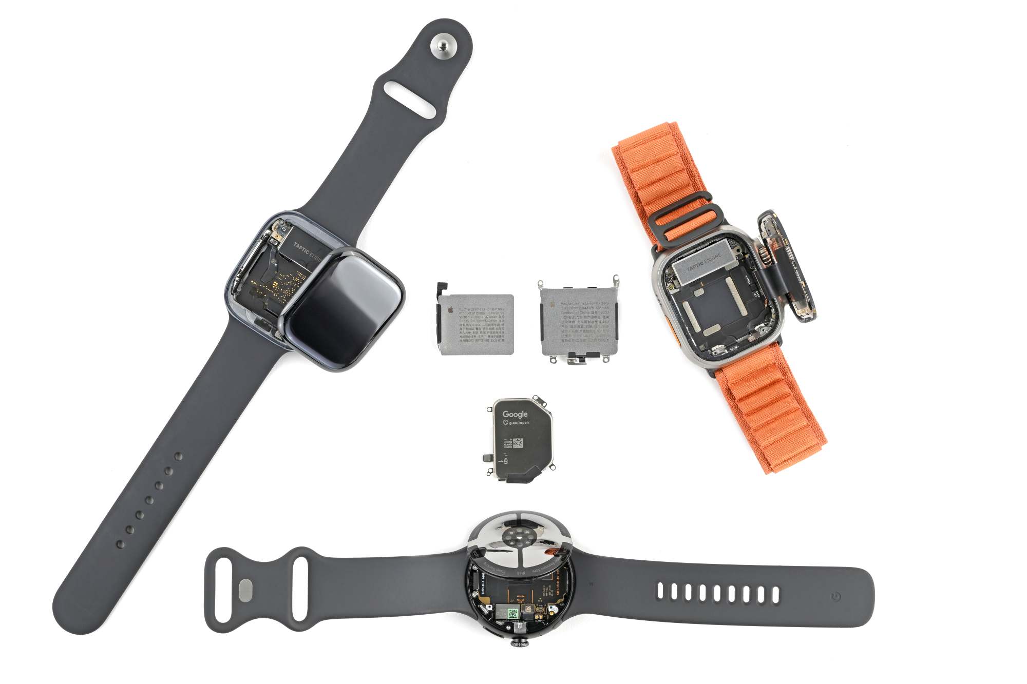 Apple Watch와 Pixel Watch의 분해 비교